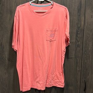 Men’s Vineyard Vines t-shirt size XL